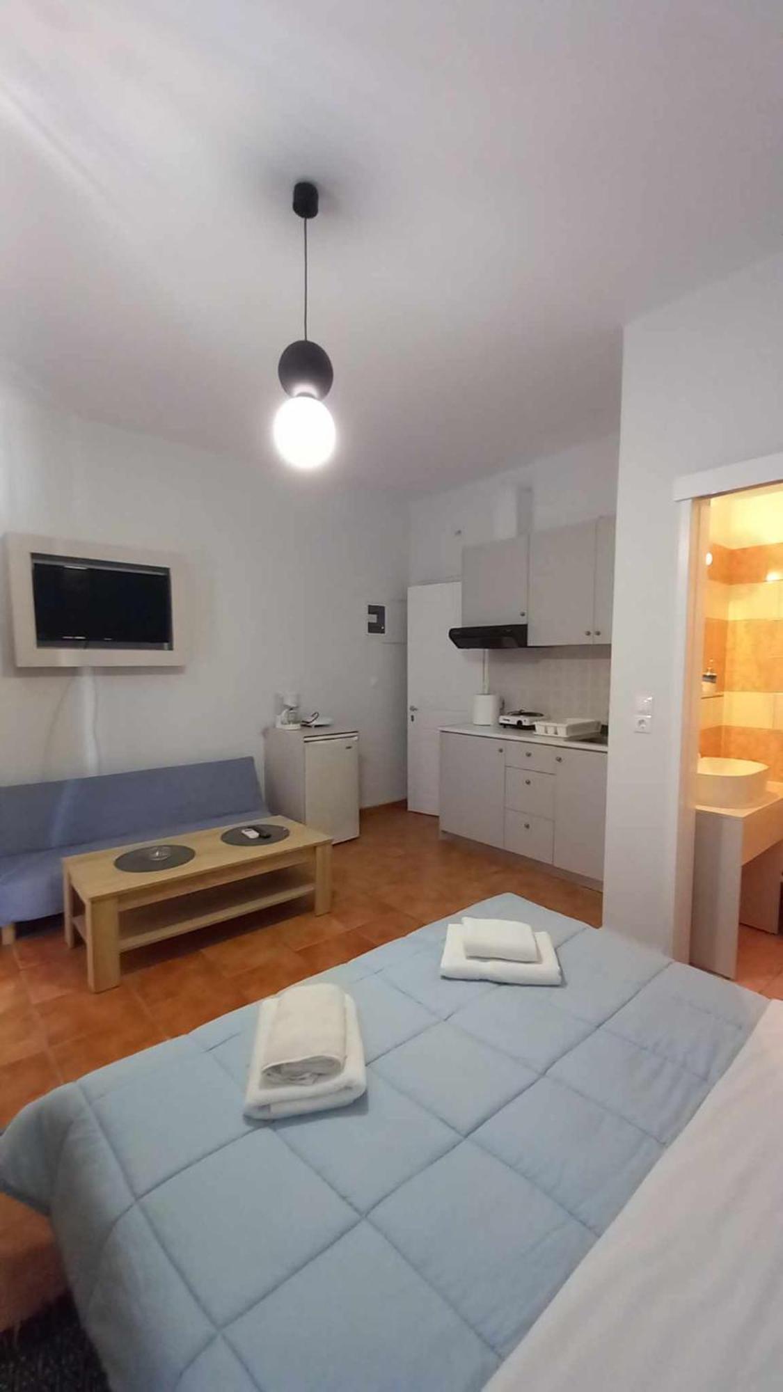 Appartement Στούντιο Με Θέα Τη Θάλασσα à Itea Extérieur photo