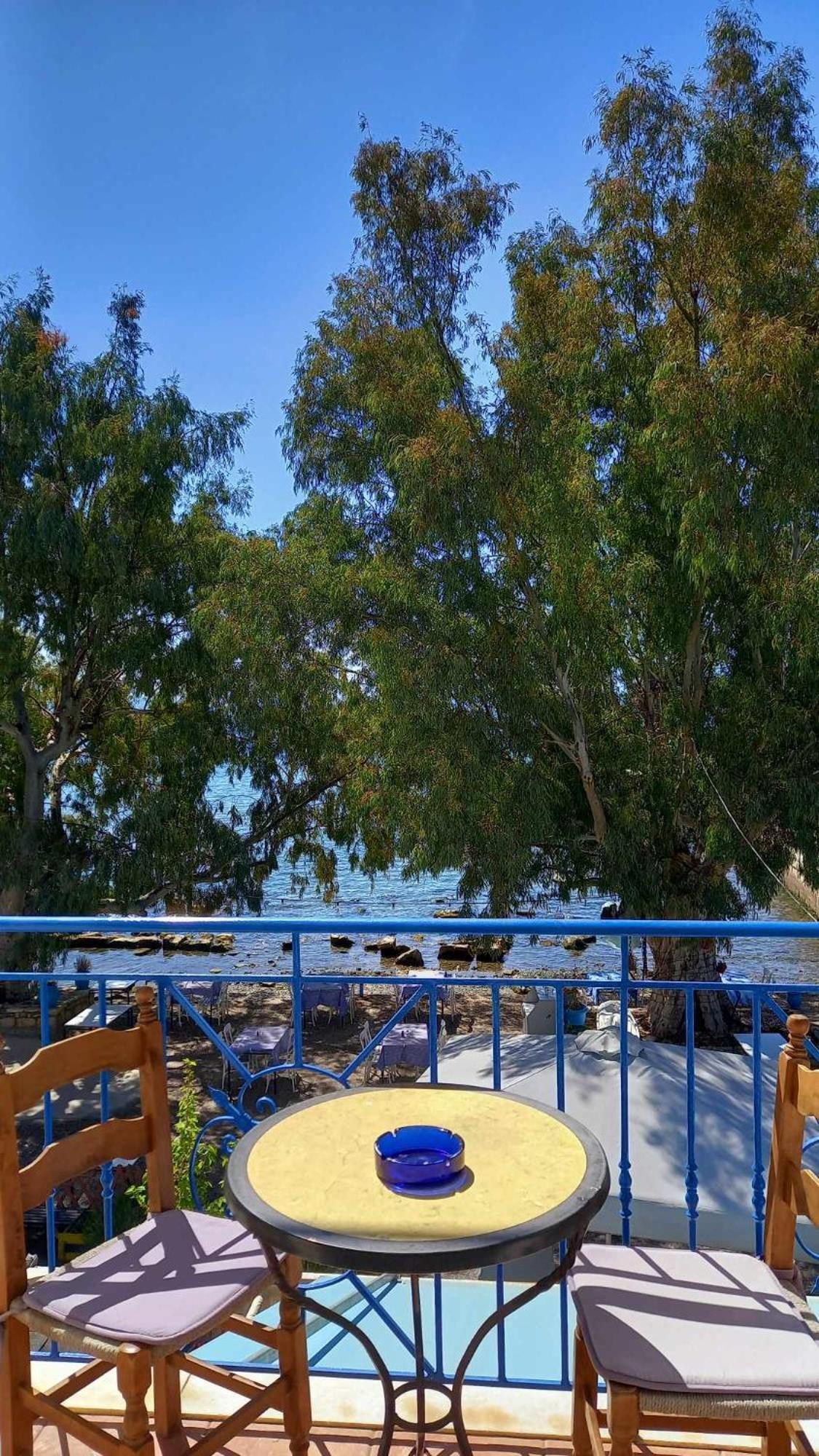 Appartement Στούντιο Με Θέα Τη Θάλασσα à Itea Extérieur photo